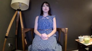 成都富商大老板酒店高价网约高颜值精致脸蛋外围气质美女聊会天培养下感情开始啪啪啪抱起来肏1080P完整版